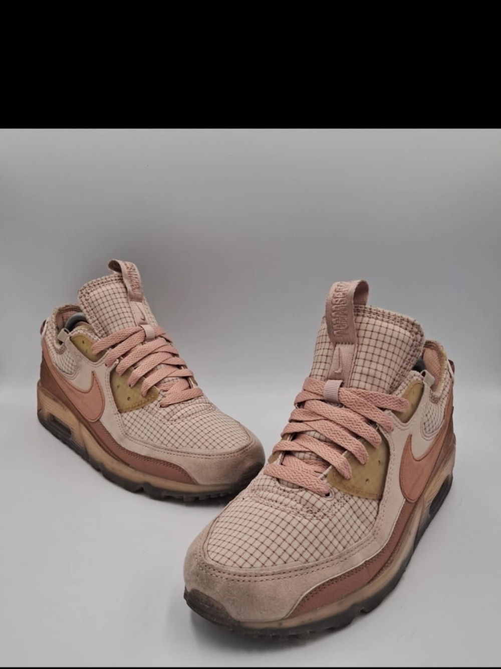 Nike Women's Pink Grid-Texture Lace-Up Sneakers